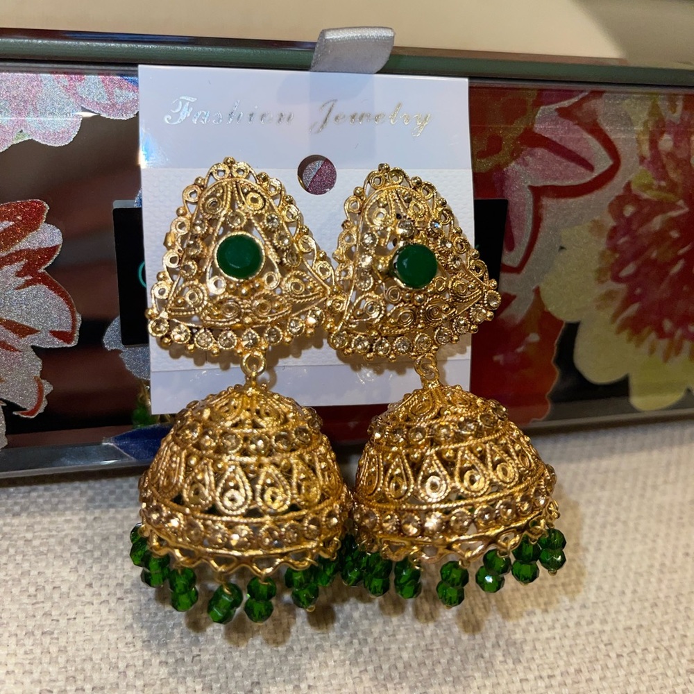 Gold and emerald earrings - NEVER WORN BRAND NEW
